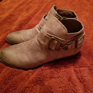Carlos Santana ankle boots